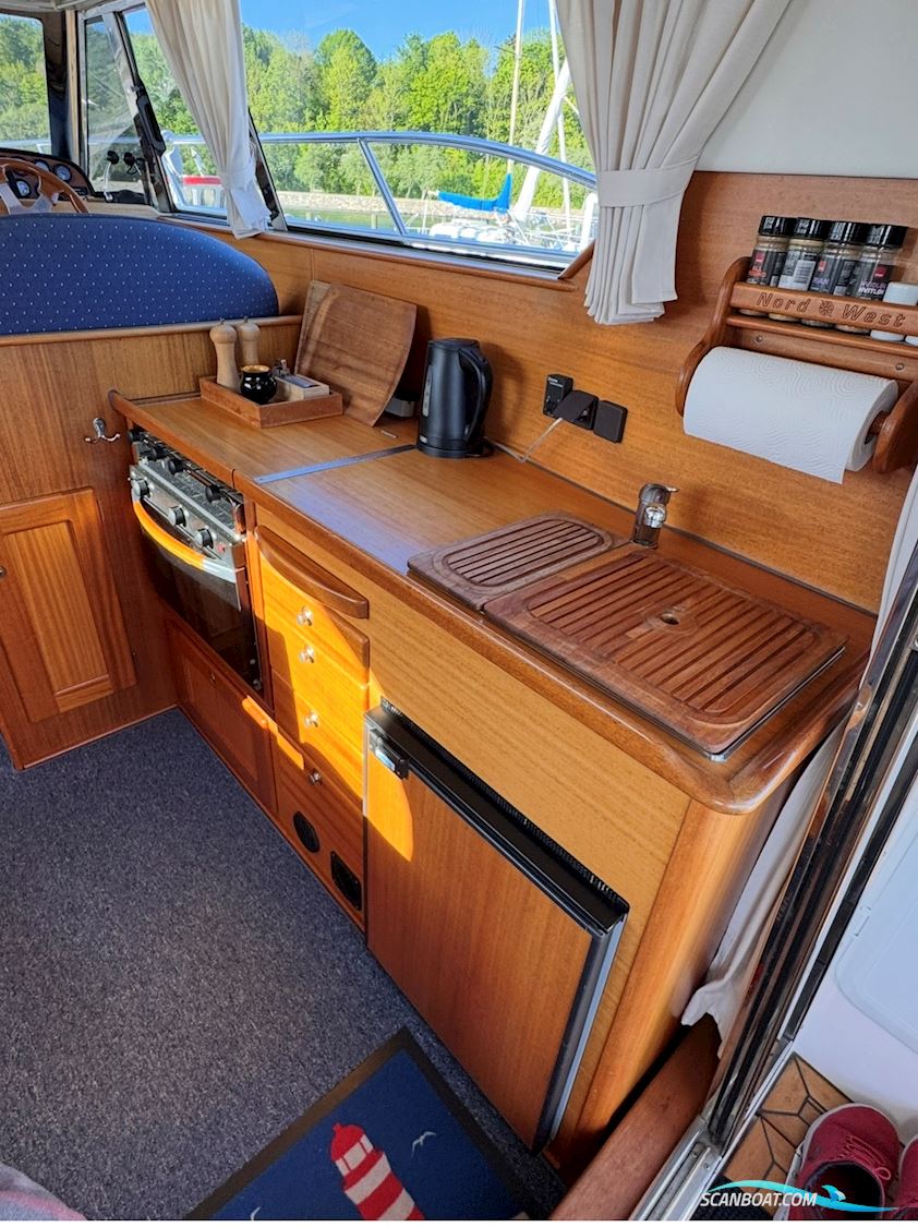 Nord West 390 Flybridge