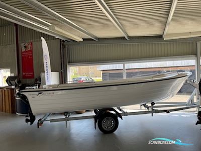 NORDIC 550 FISK MED SELVLÆNSENDE DØRK Motorboat 2025, Denmark