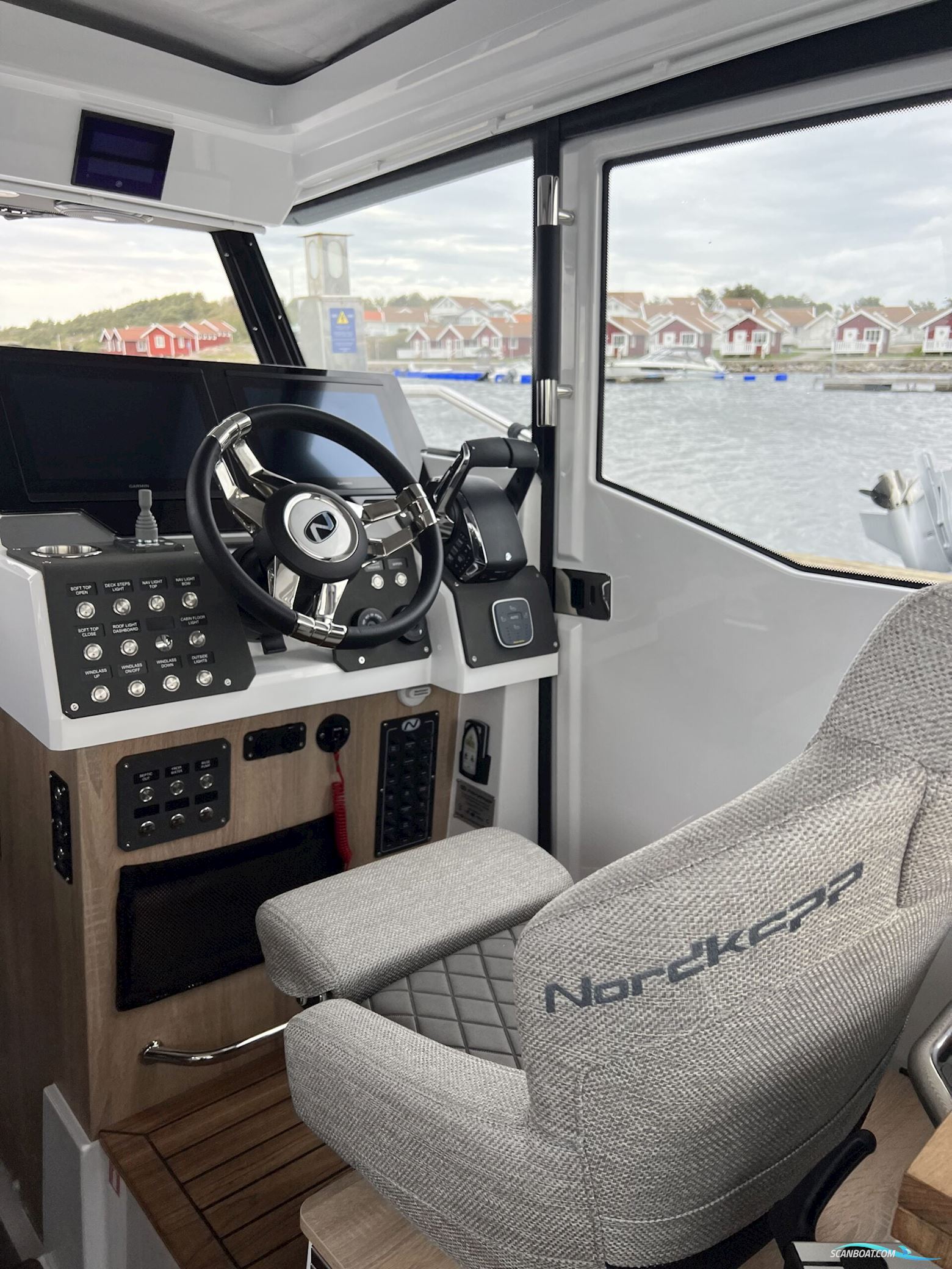 Nordkapp Coupe 830 Demo/Fotobåt