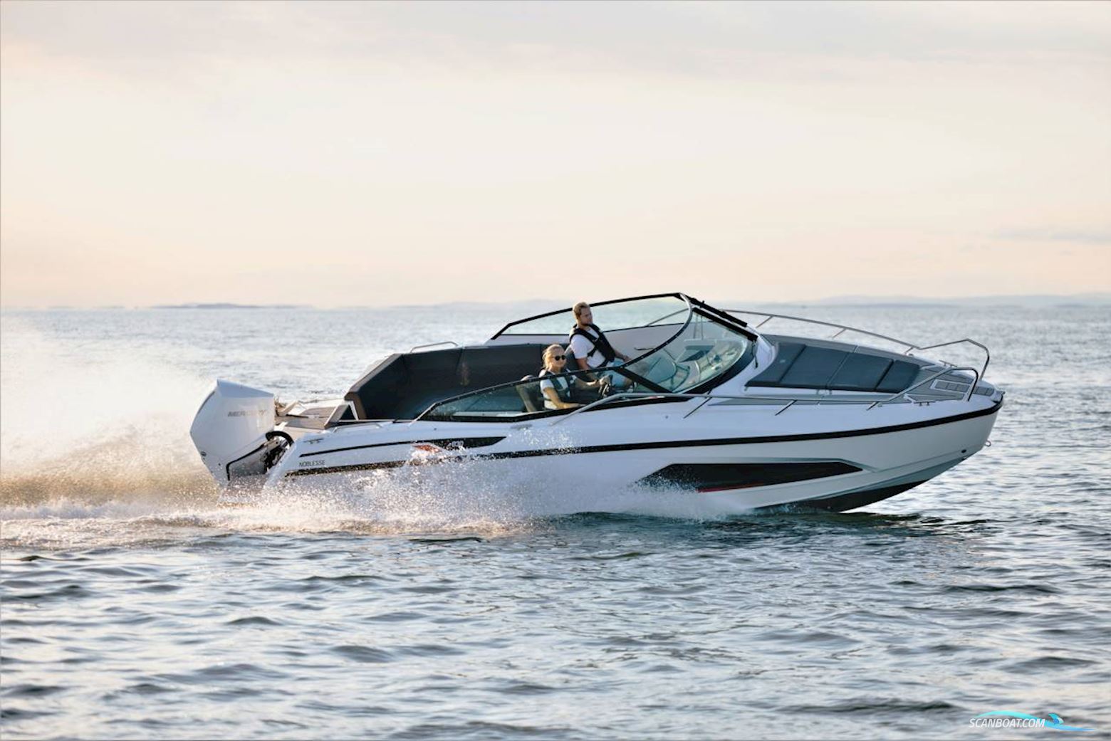 Nordkapp Noblesse 830 - 300hk Des Yamaha