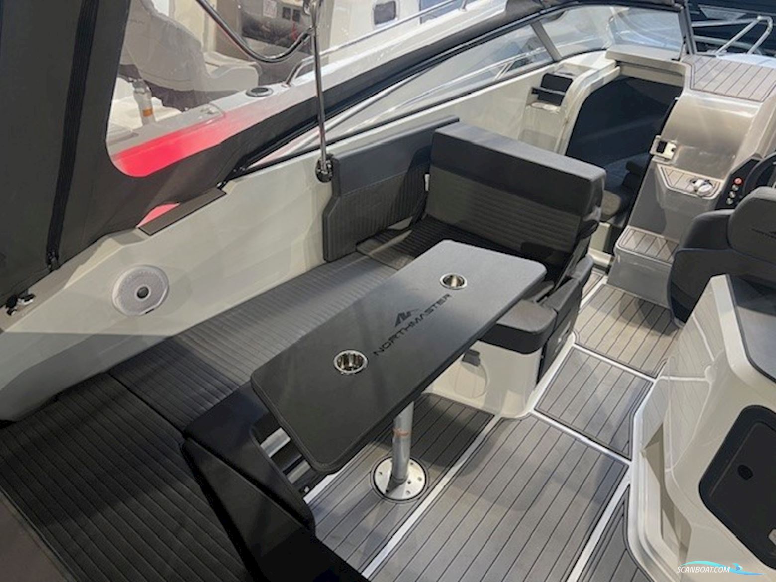 NorthMaster 685 Cruiser