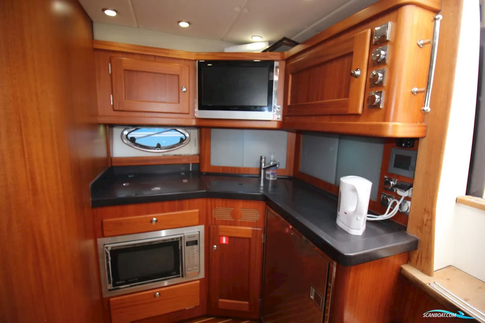 Northwest 370 Sports Top
