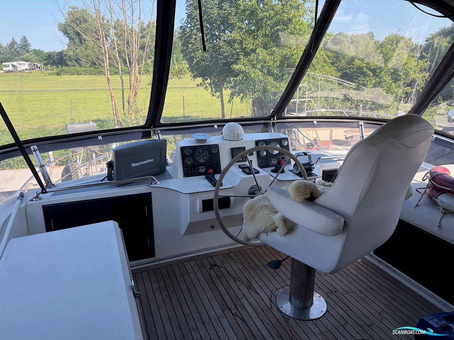Ocean Alexander 39