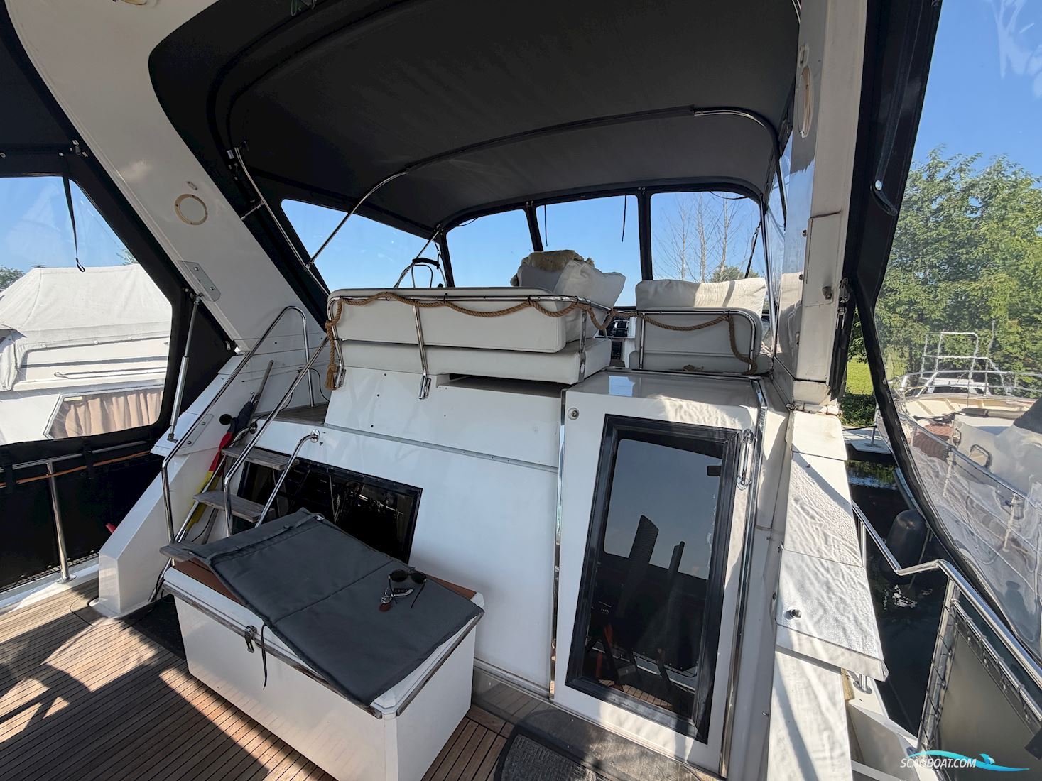 Ocean Alexander 39