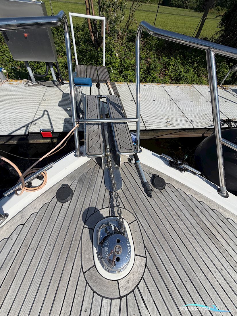 Ocean Alexander 39