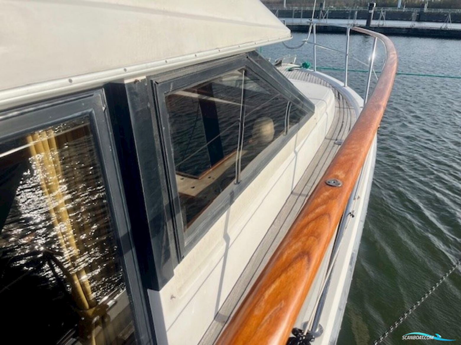 Ocean Alexander 46
