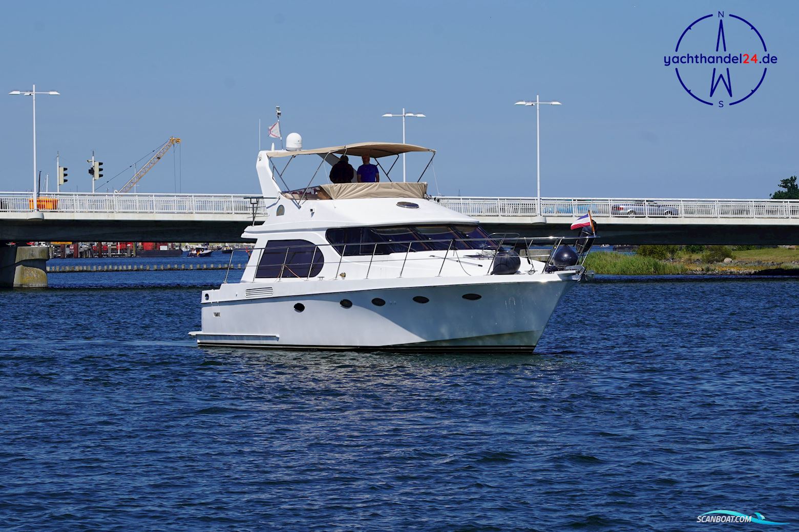 Ocean Alexander Altus 42