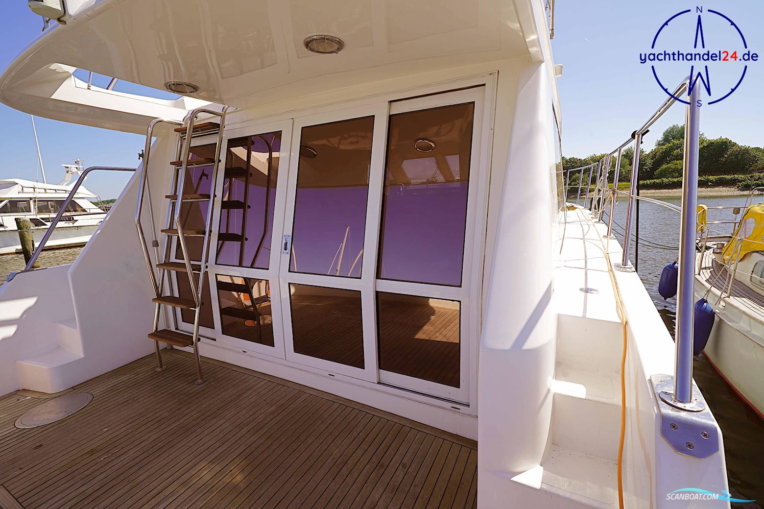 Ocean Alexander Altus 42