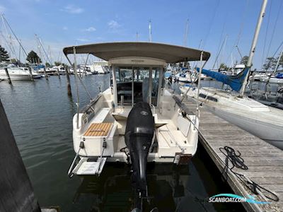 Ocqueteau 725 Timonier -Outboard Motorboat 2014, with Suzuki  DF150 Lean Burn engine, United Kingdom