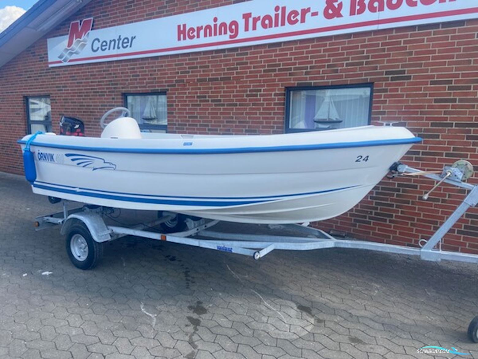 Ørnvik 410 m/Mercury 25 hk 2-takt og Variant trailer