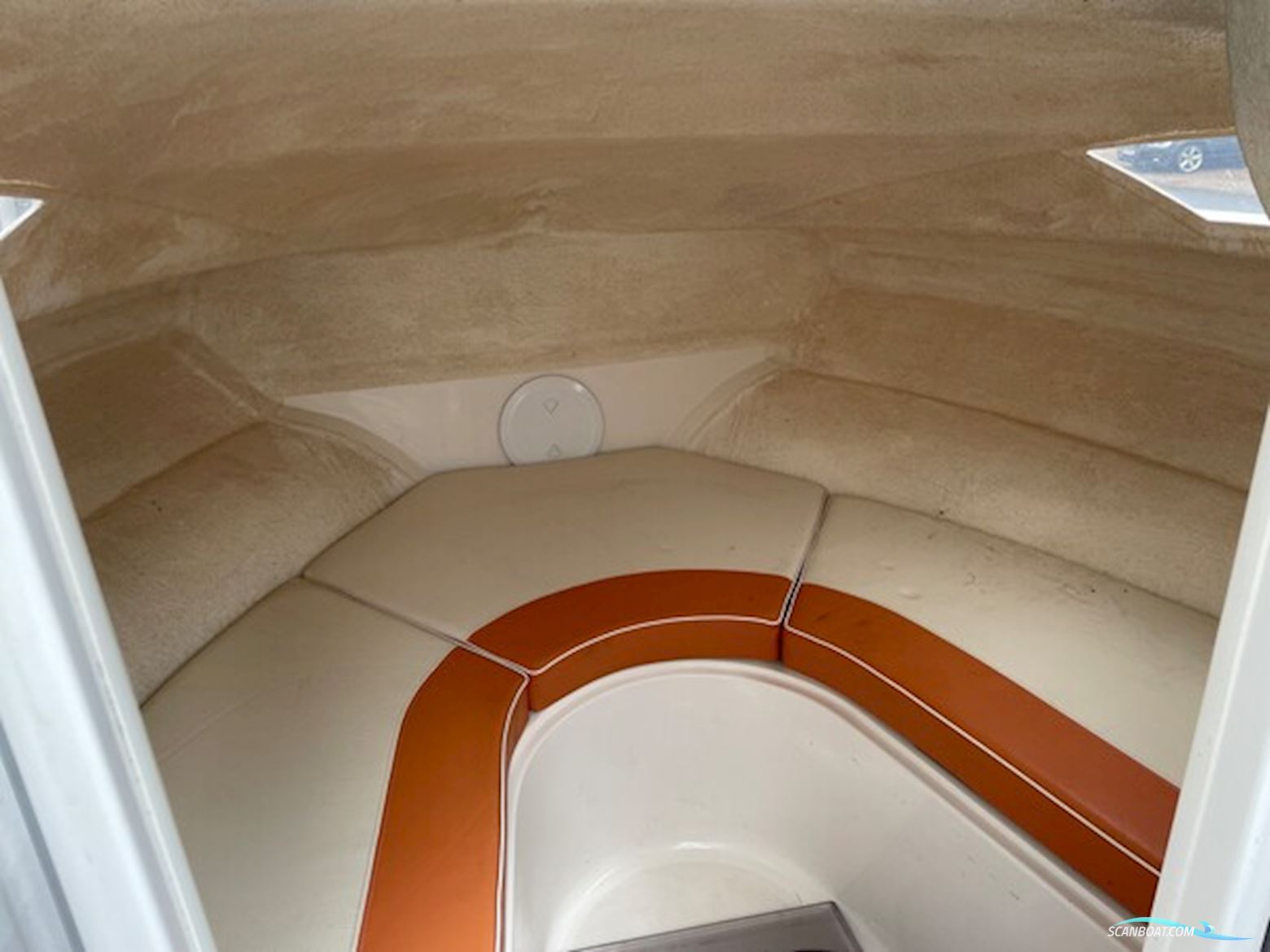 Ørnvik 470 Cruiser med 60 hk Mariner-EFI 4 takt og 1000 kg Brenderup bådtrailer