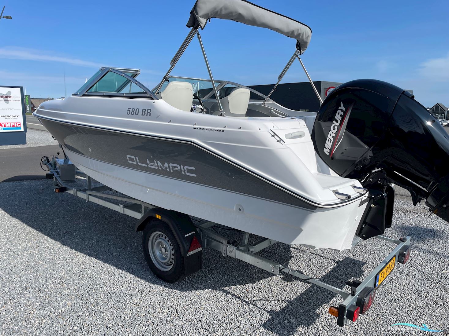 Olympic 580 Bowrider Med Mercury 115 hk CT