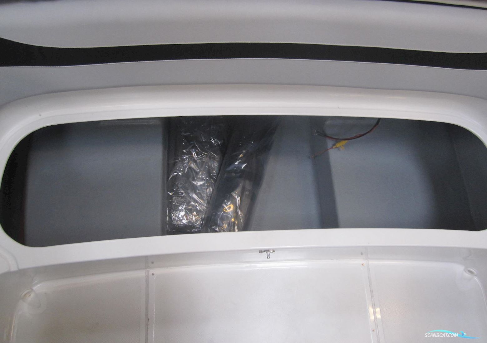 Olympic 580 Bowrider Med Mercury 115 hk CT