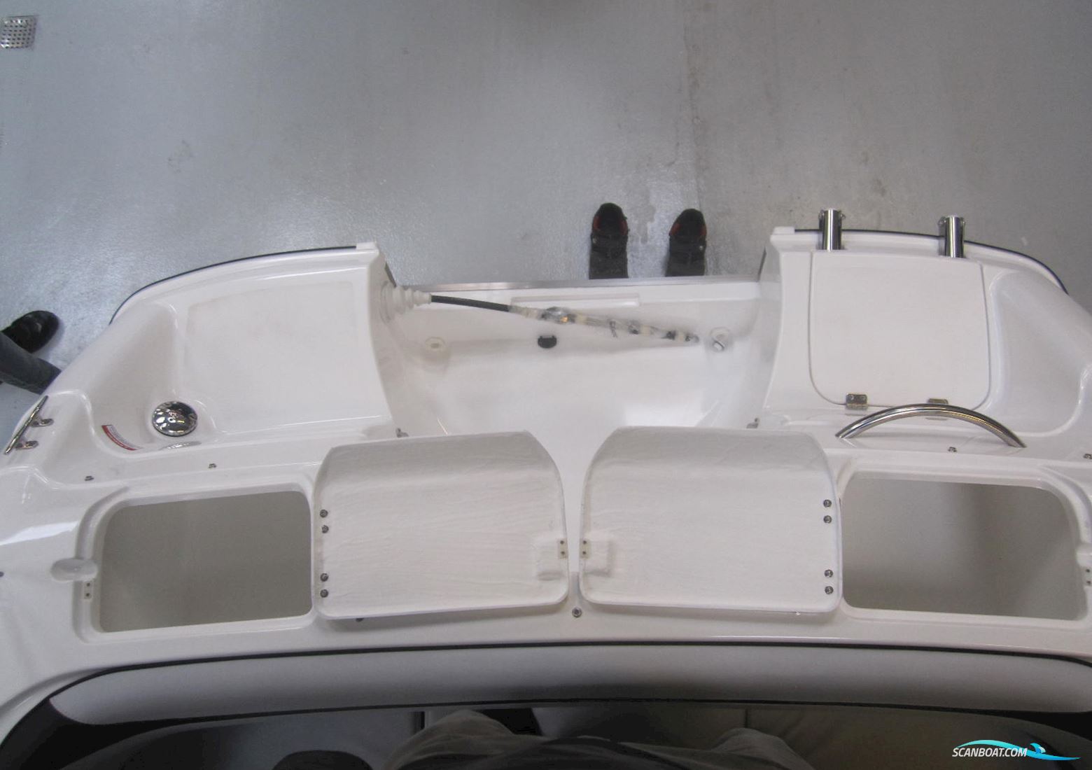 Olympic 580 Bowrider Med Mercury 115 hk CT