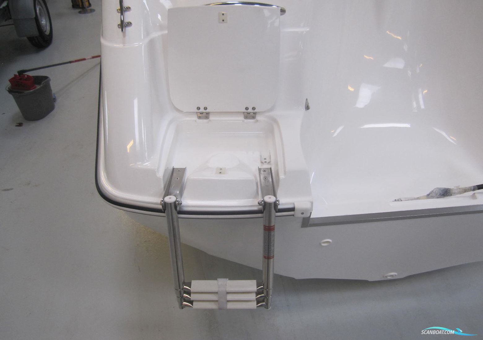 Olympic 580 Bowrider Med Mercury 115 hk CT