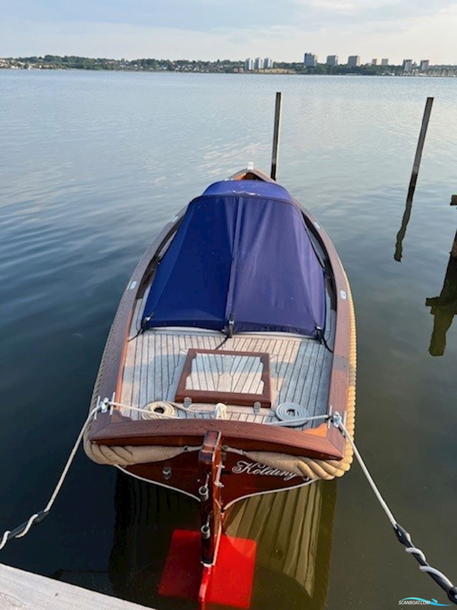 One-Off Wajer Captains Launch