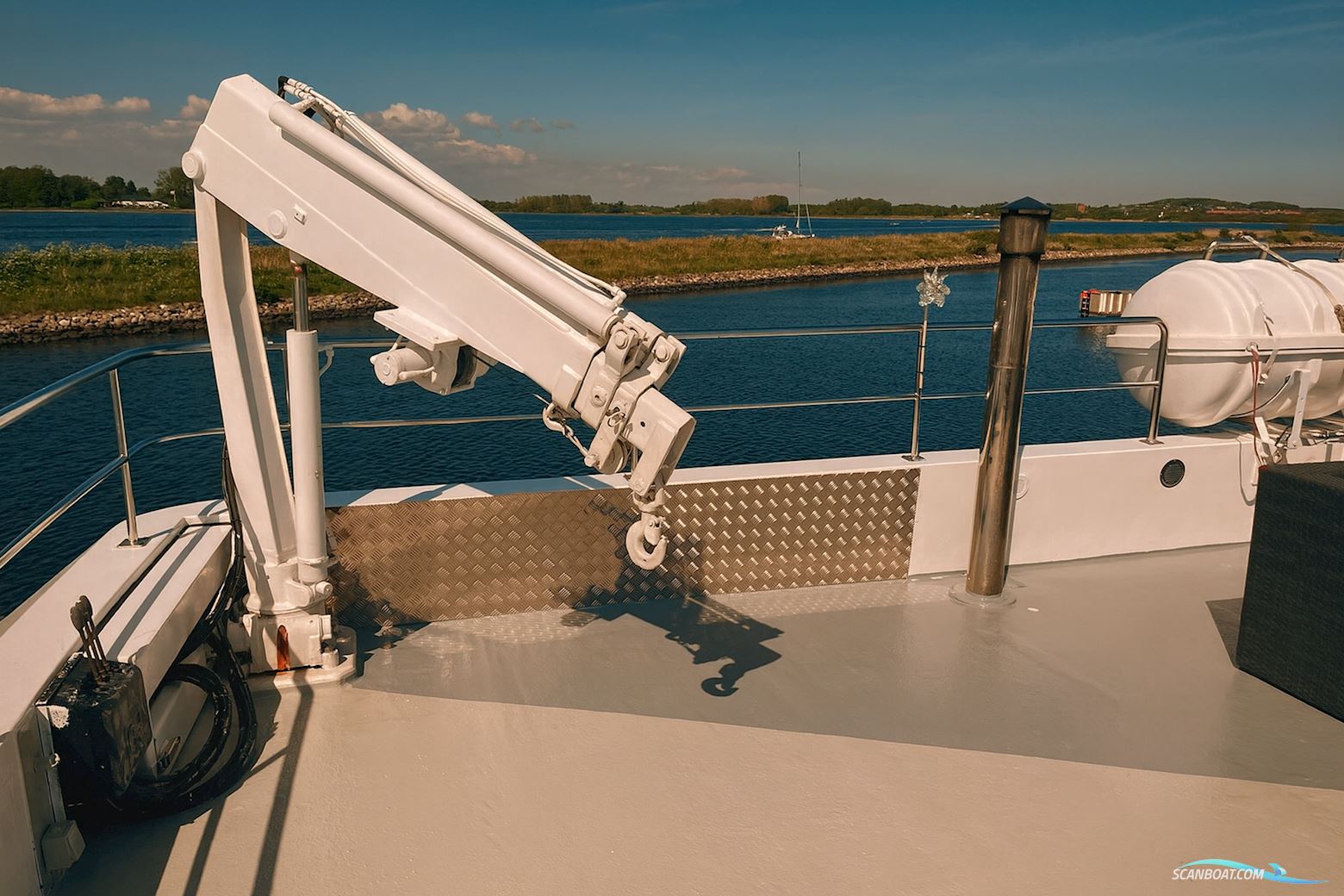 OneOff 92 - Lady Marjan