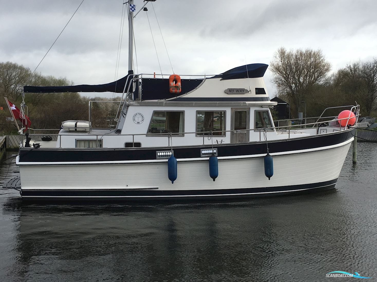 Ostsee Trawler 38
