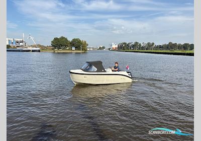 Oud Huijzer 505 Motorboat 2024, with Suzuki engine, The Netherlands