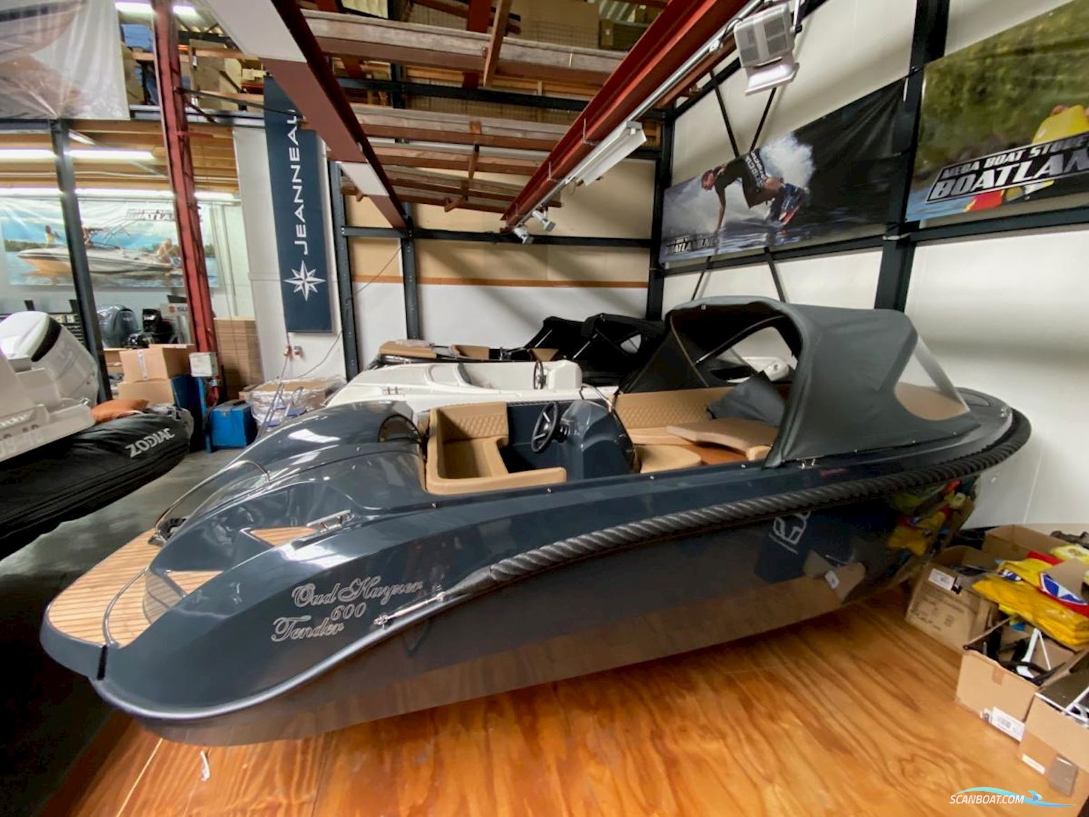 Oud Huijzer 600 Tender nieuw overjarig!