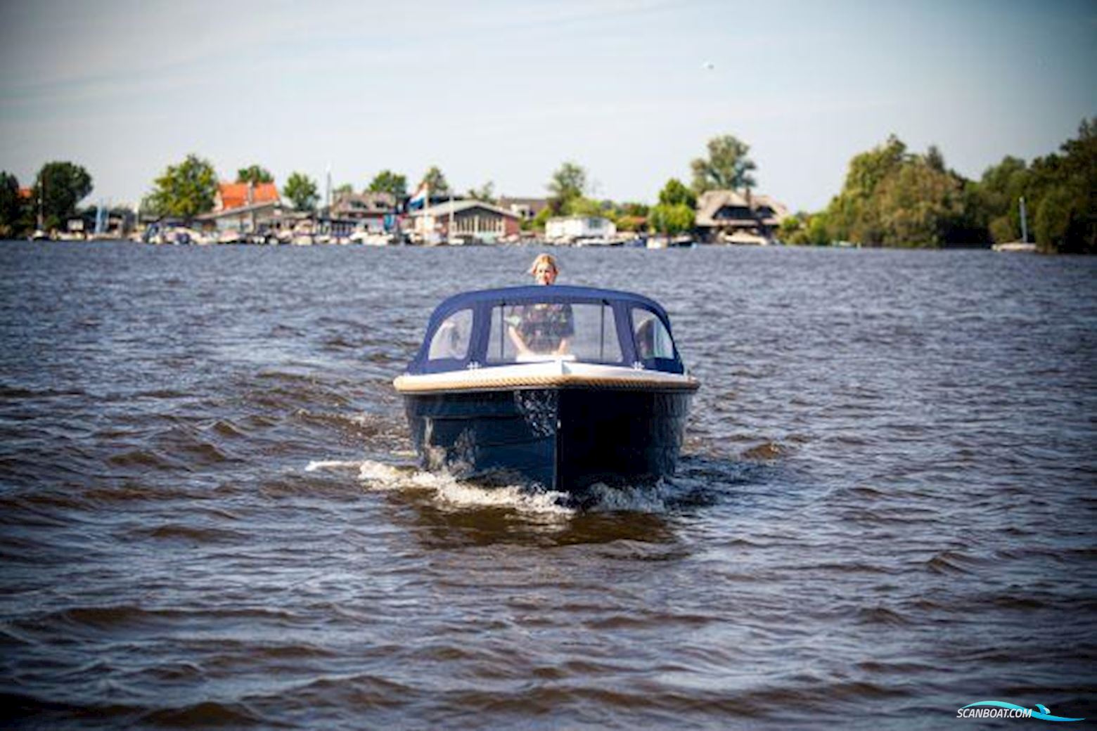 Oud Huijzer 616 Tender