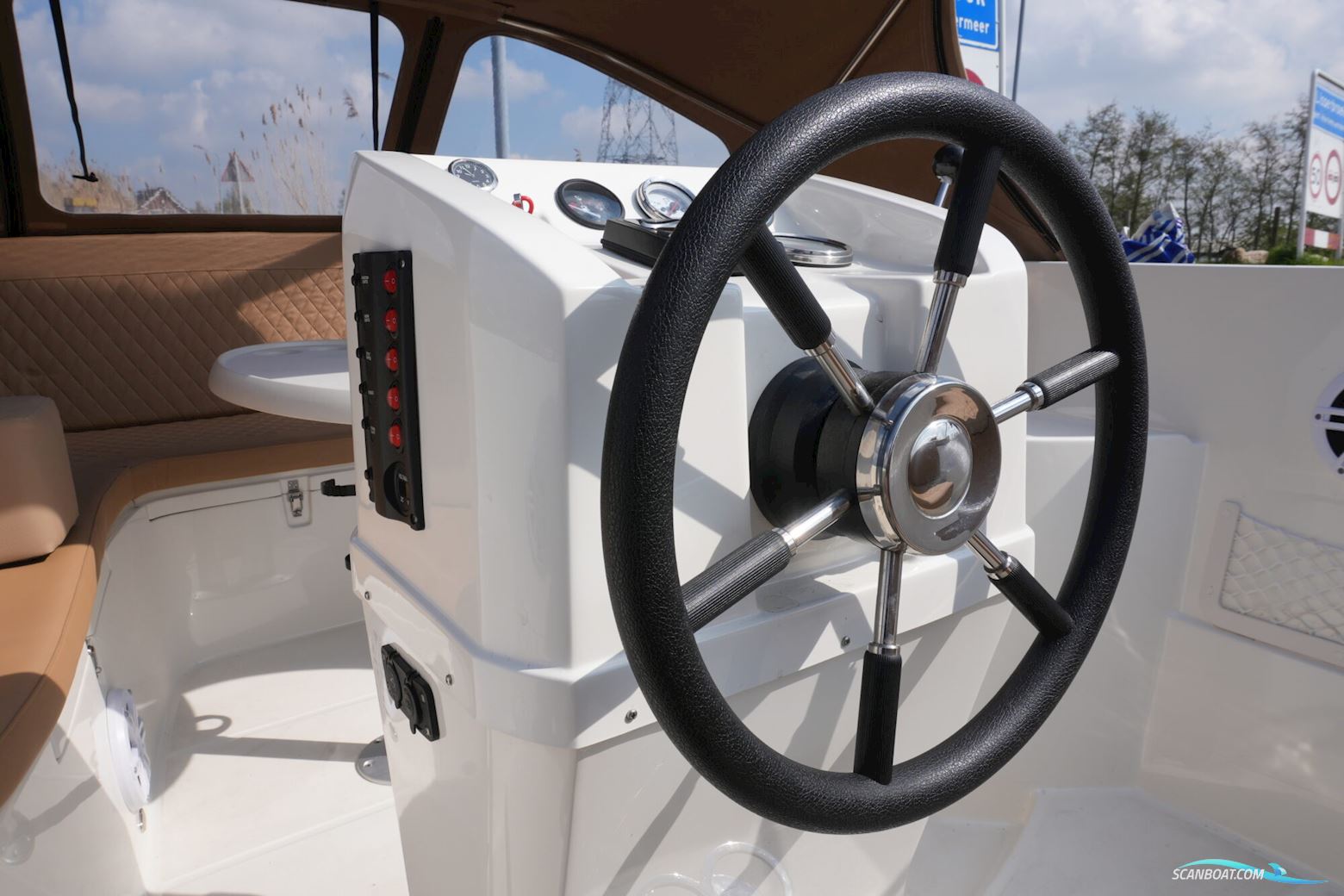 Oud Huijzer 616 Tender