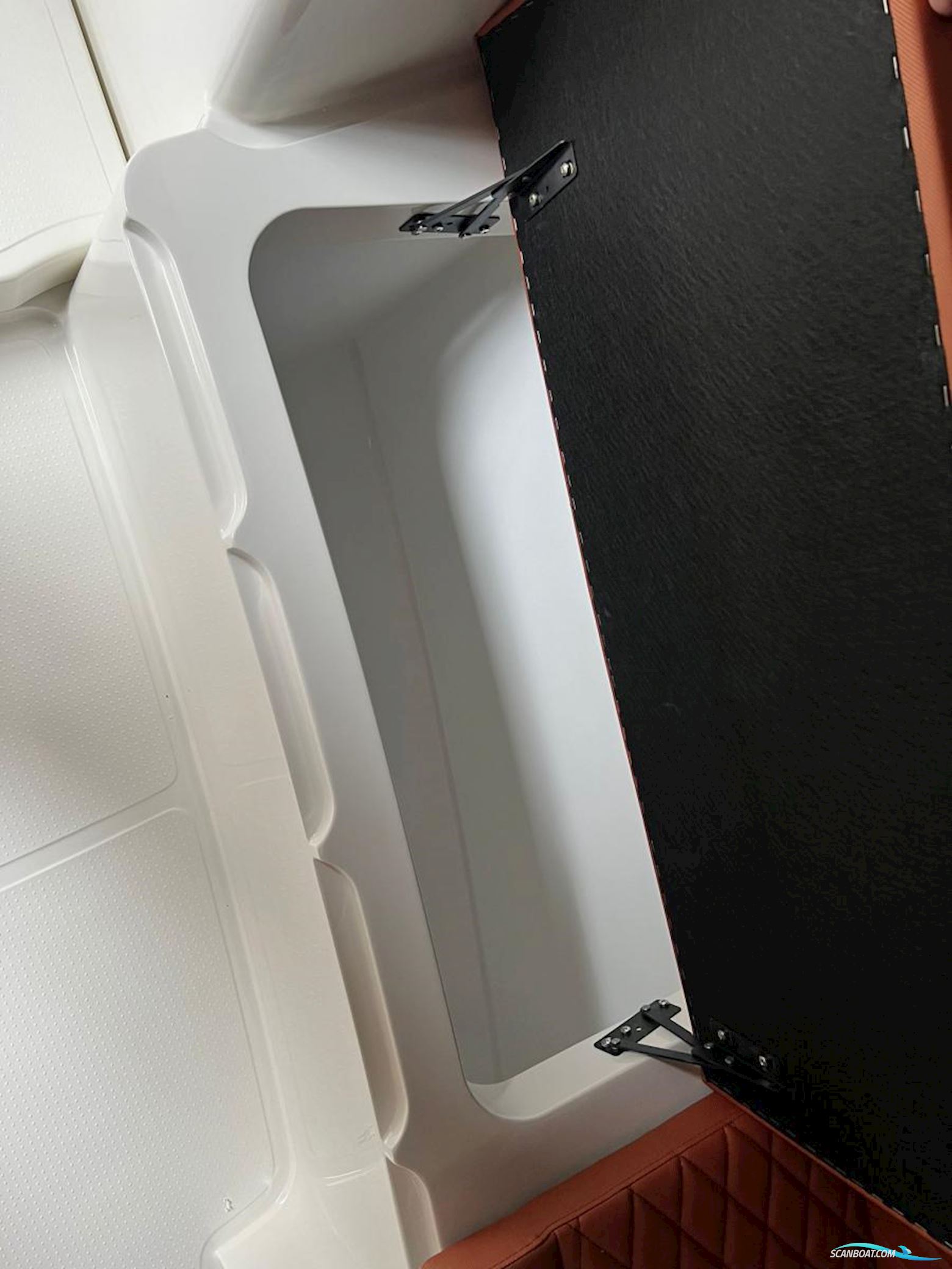 Oud Huijzer 740 Tender