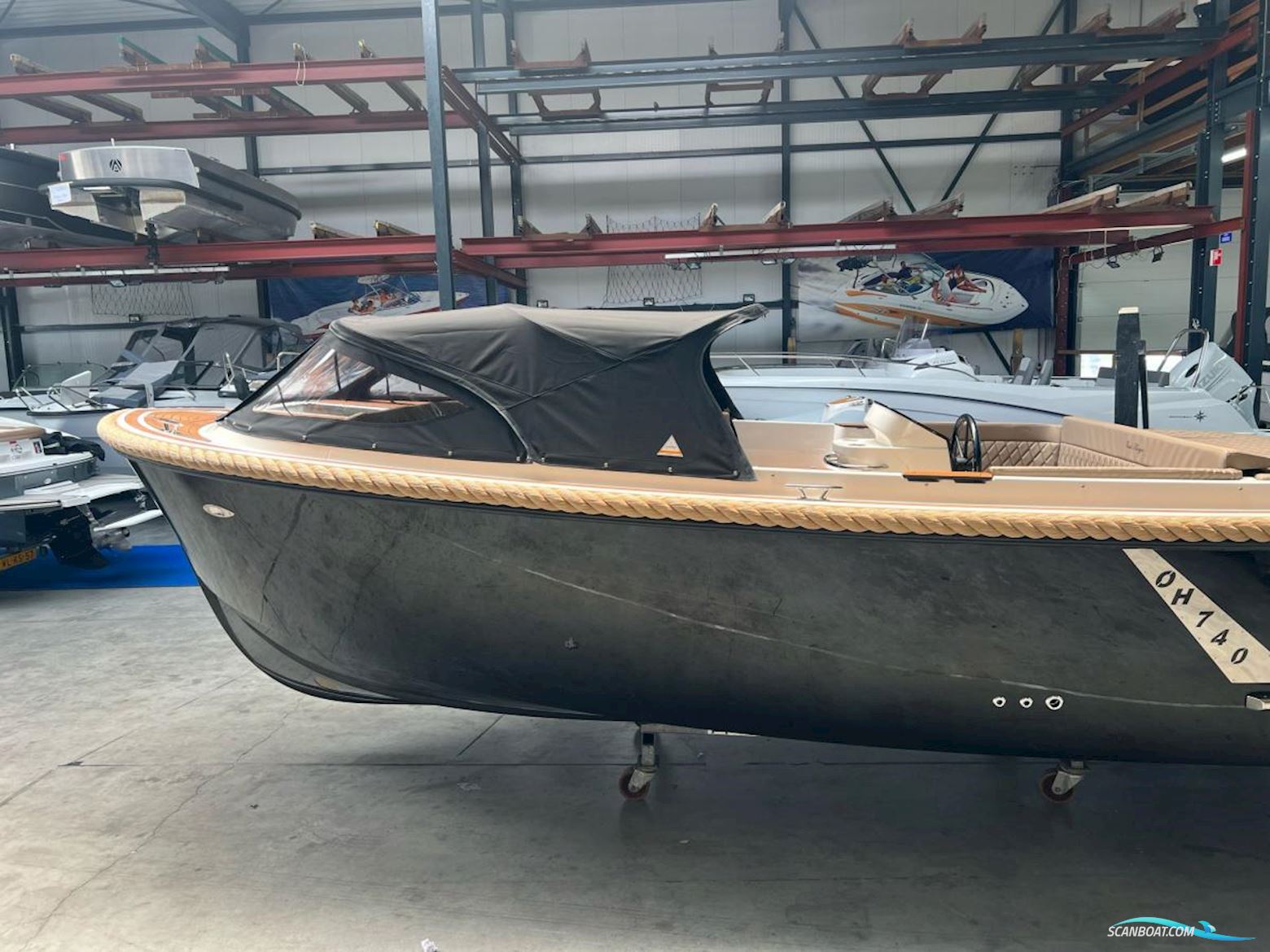 Oud Huijzer 740 Tender