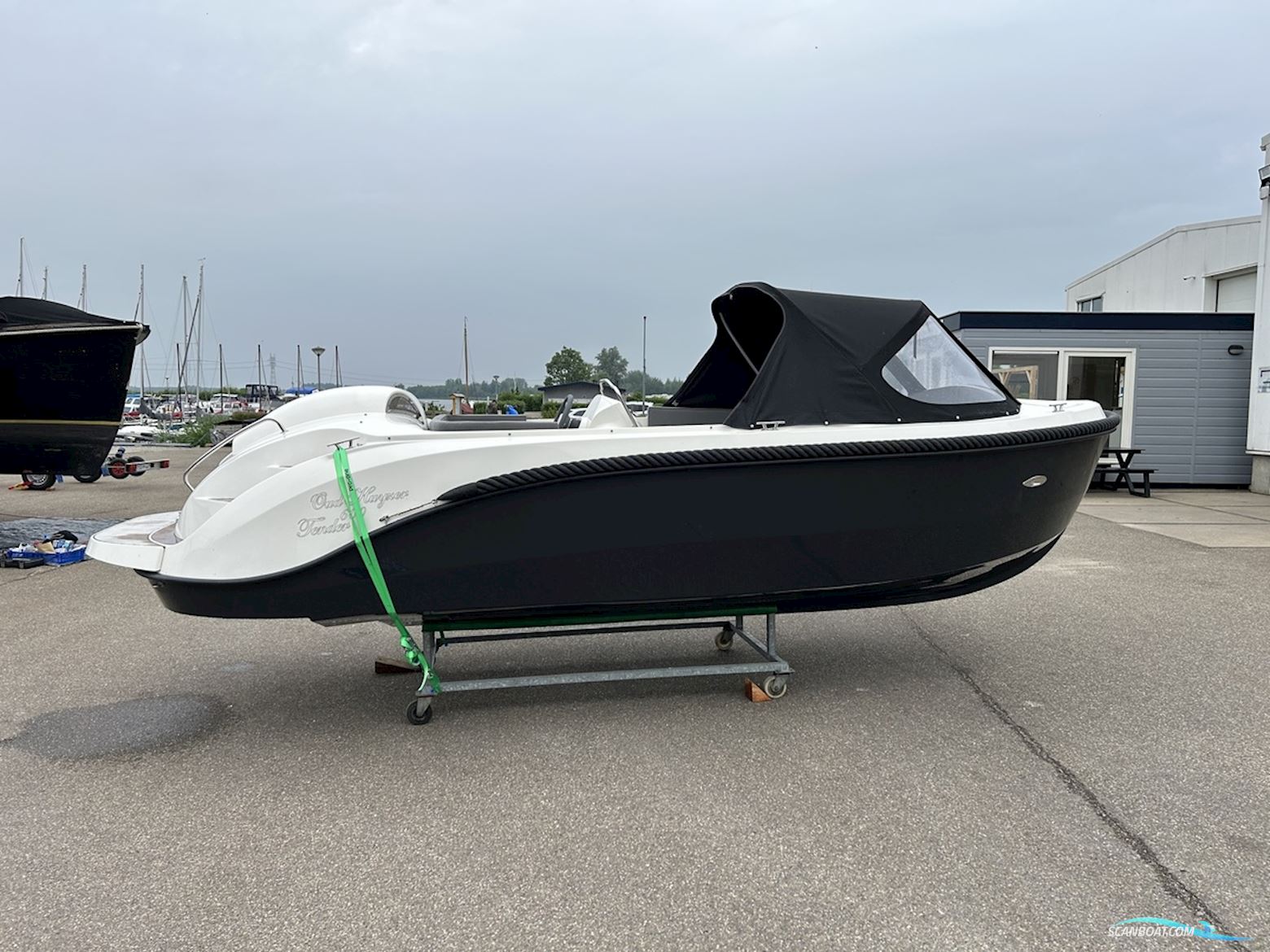 Oudhuijzer 600 Tender