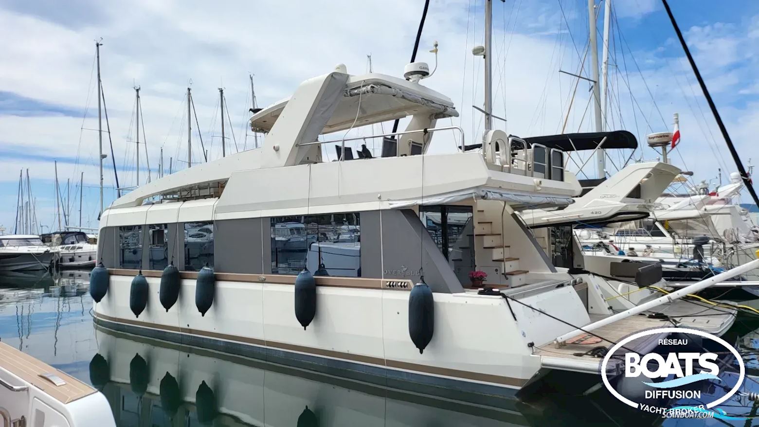 Overblue 44 Motorboat 2016, with Volvo engine, France