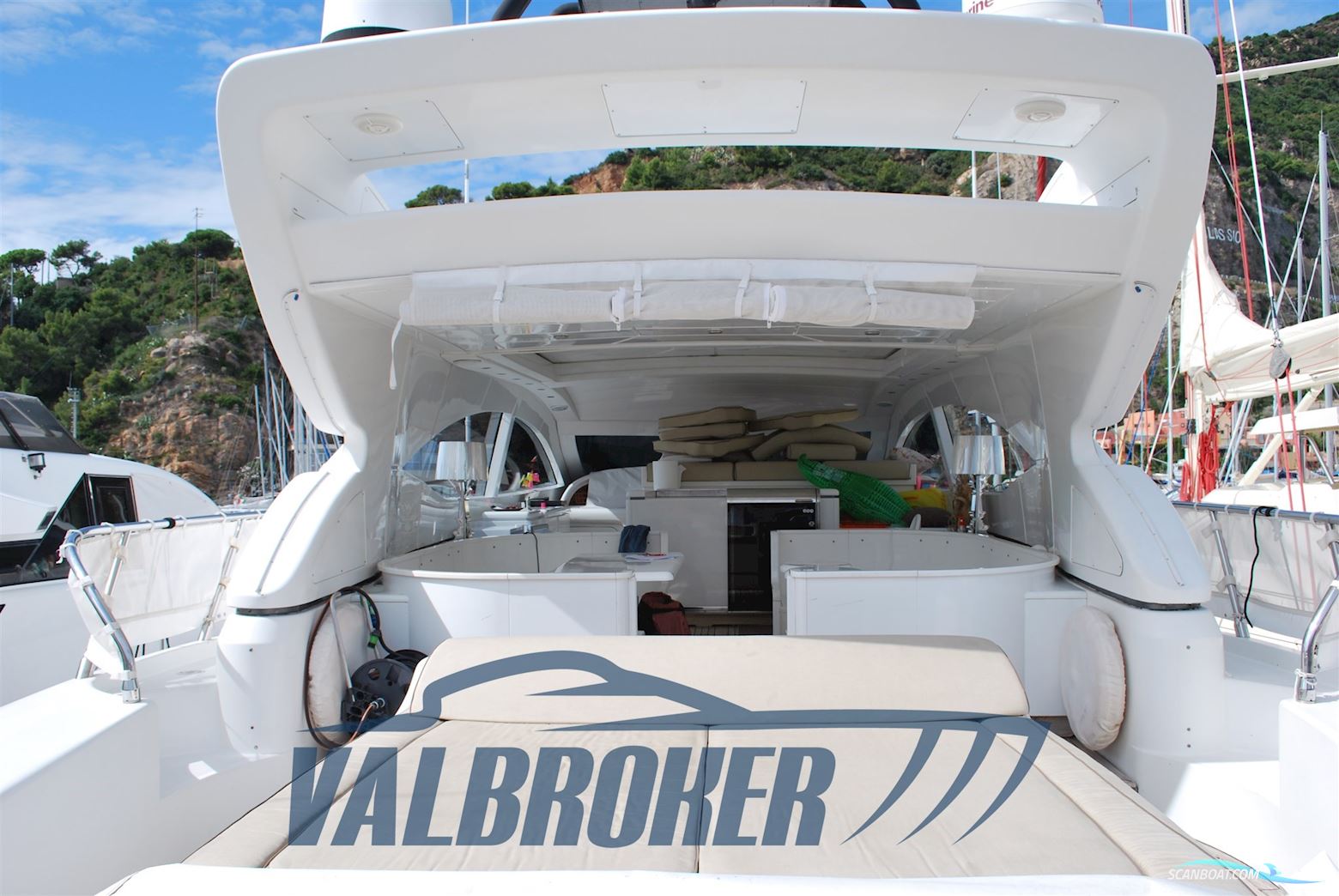 Overmarine Mangusta 72