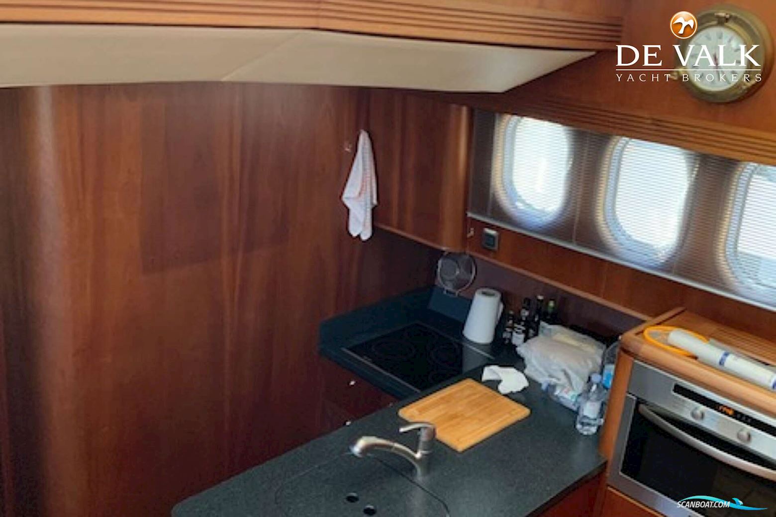 Pacific  Prestige 170