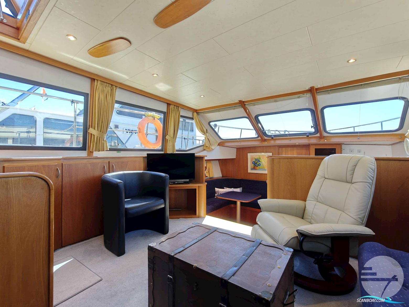 Pacific Allure 148