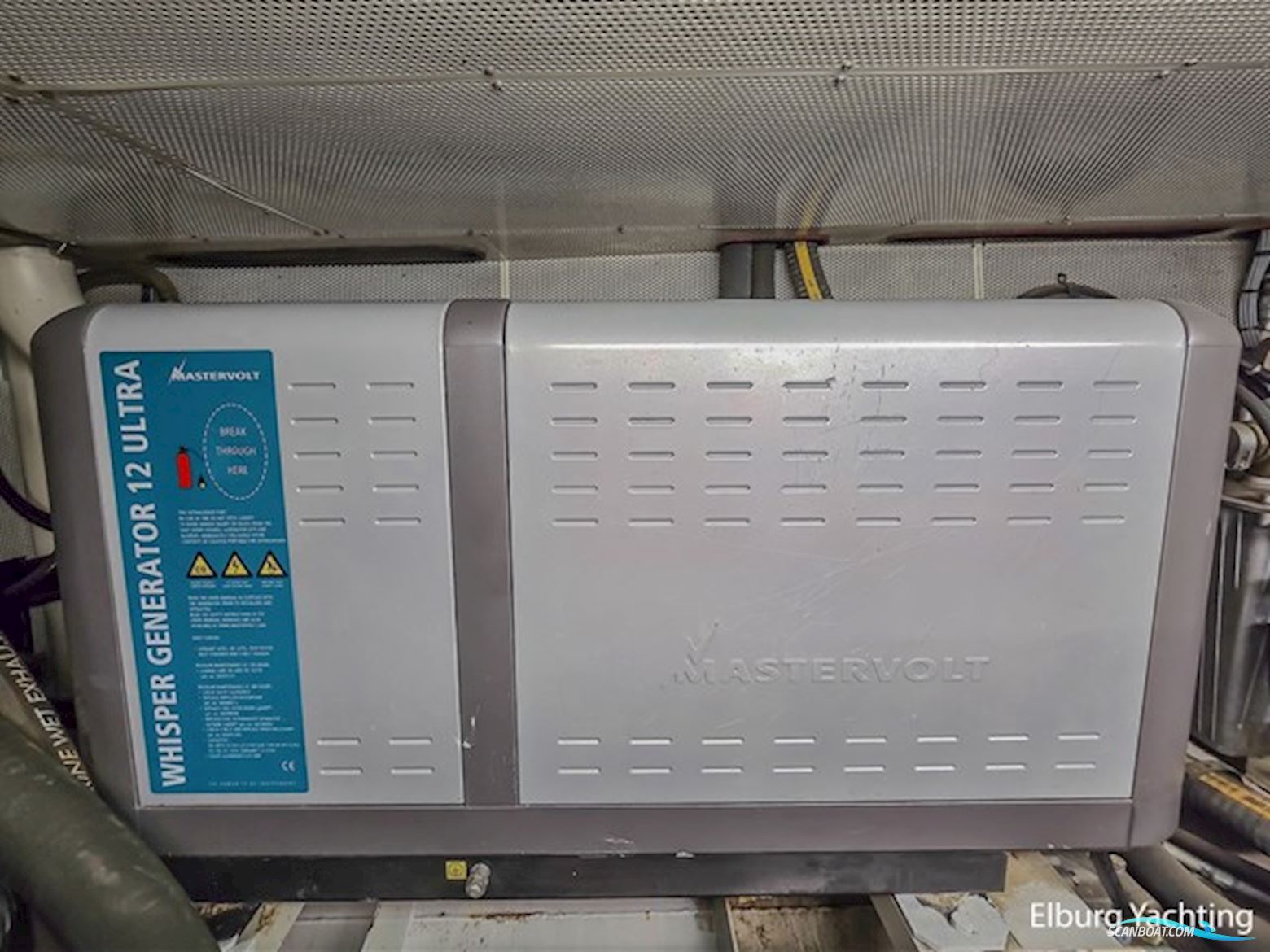 Pacific Allure 180 - Wheelhouse