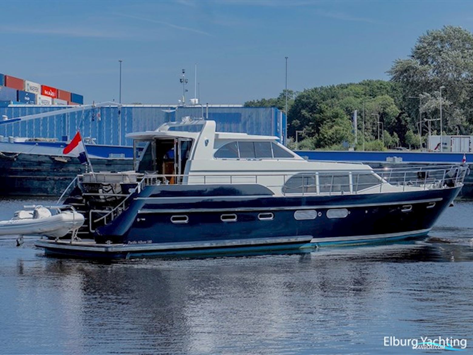 Pacific Allure 180 - Wheelhouse