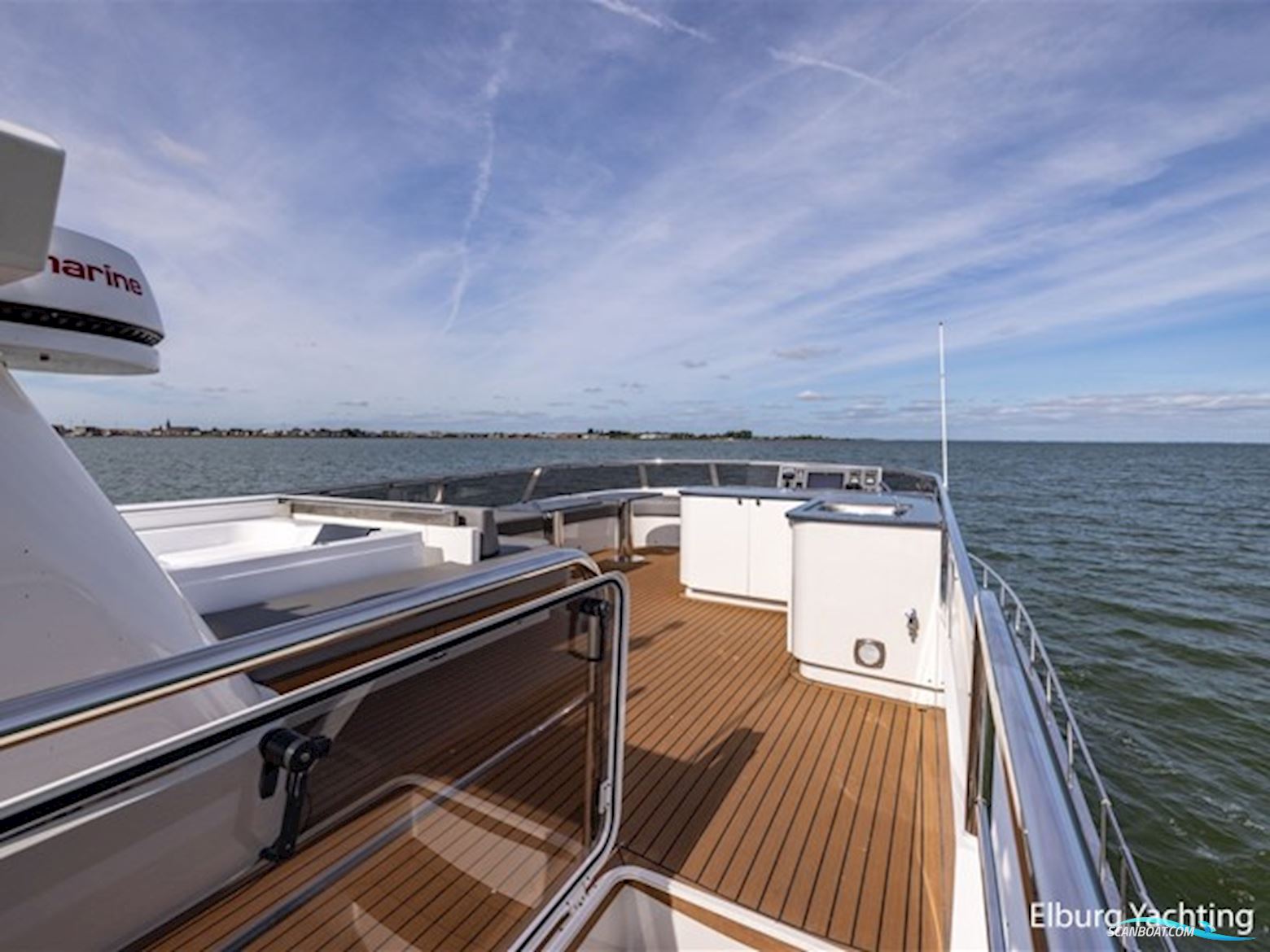 Pacific Pearl Fly 21.00 - CB - Stabilizers