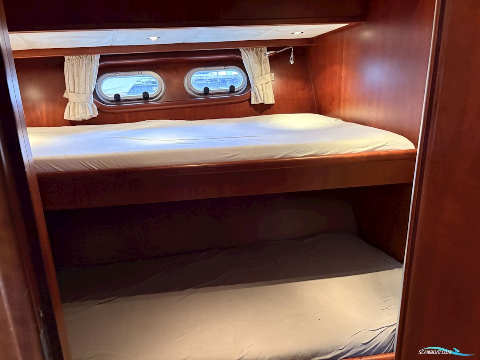 Pacific Prestige 190