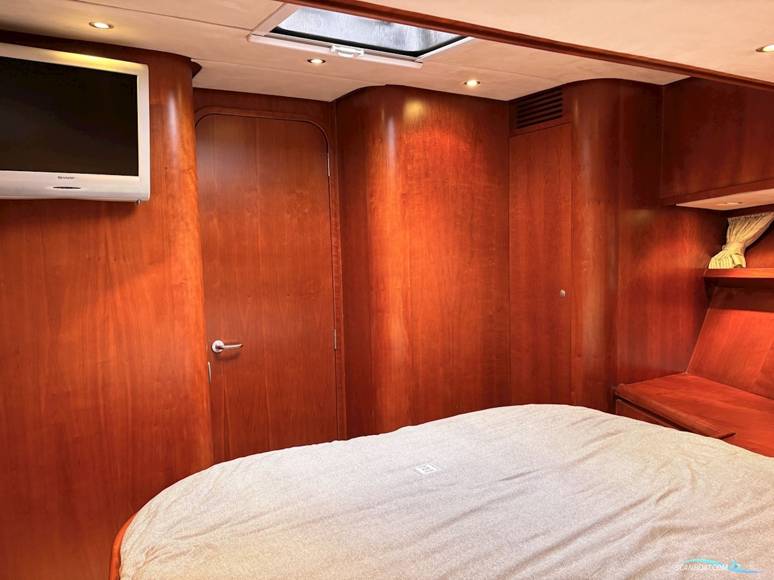 Pacific Prestige 190