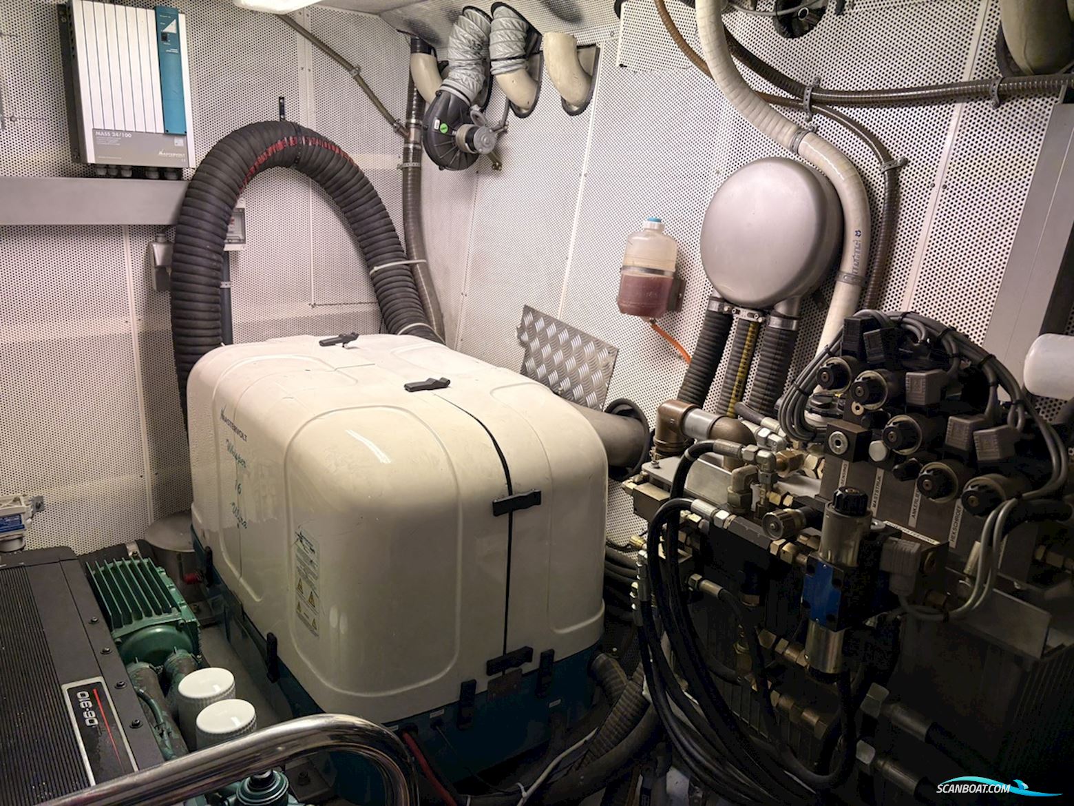 Pacific Prestige 190