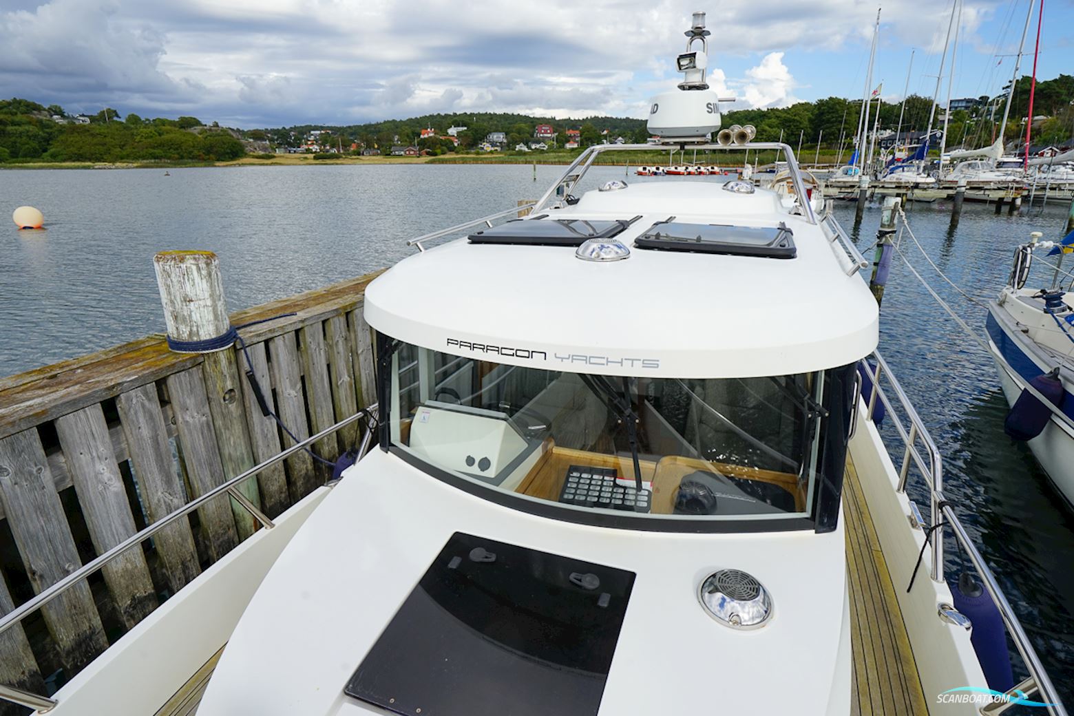 Paragon 25 Cabin
