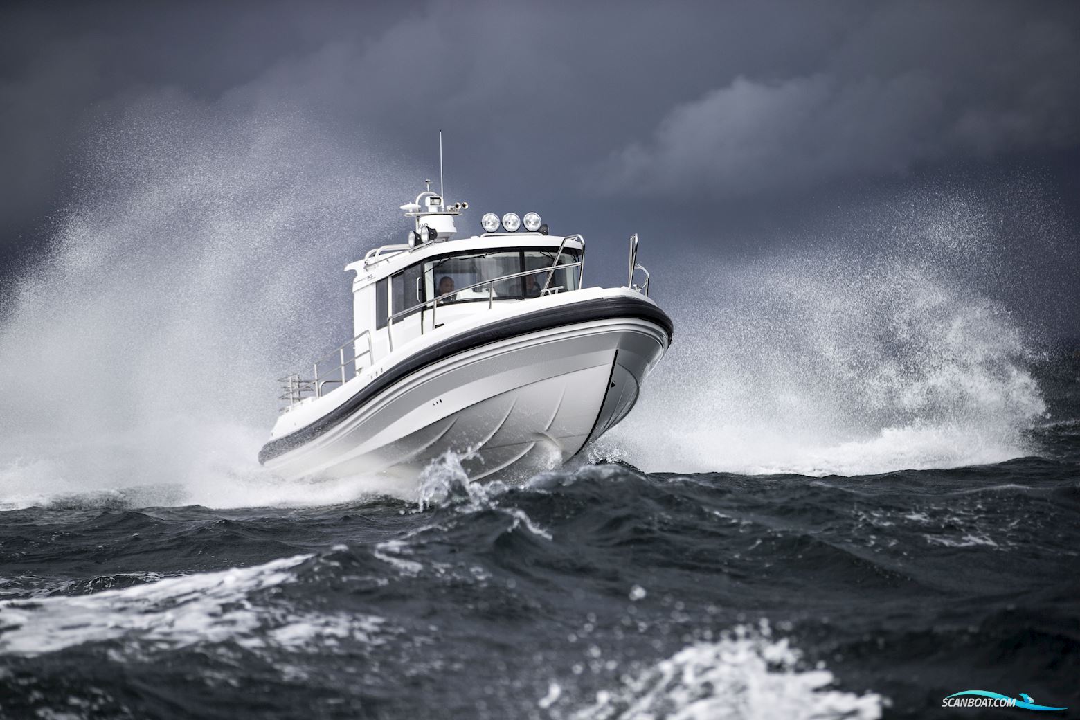 Paragon Yachts 31 Cabin