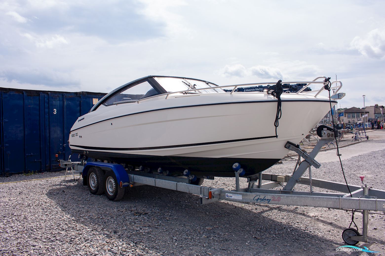 Parker 630 Day Cruiser