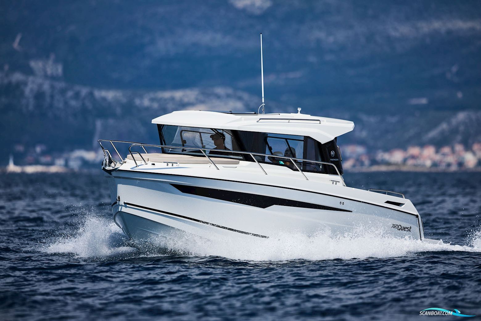 Parker 760 Quest Motorboat 2024, with Suzuki engine, Ireland