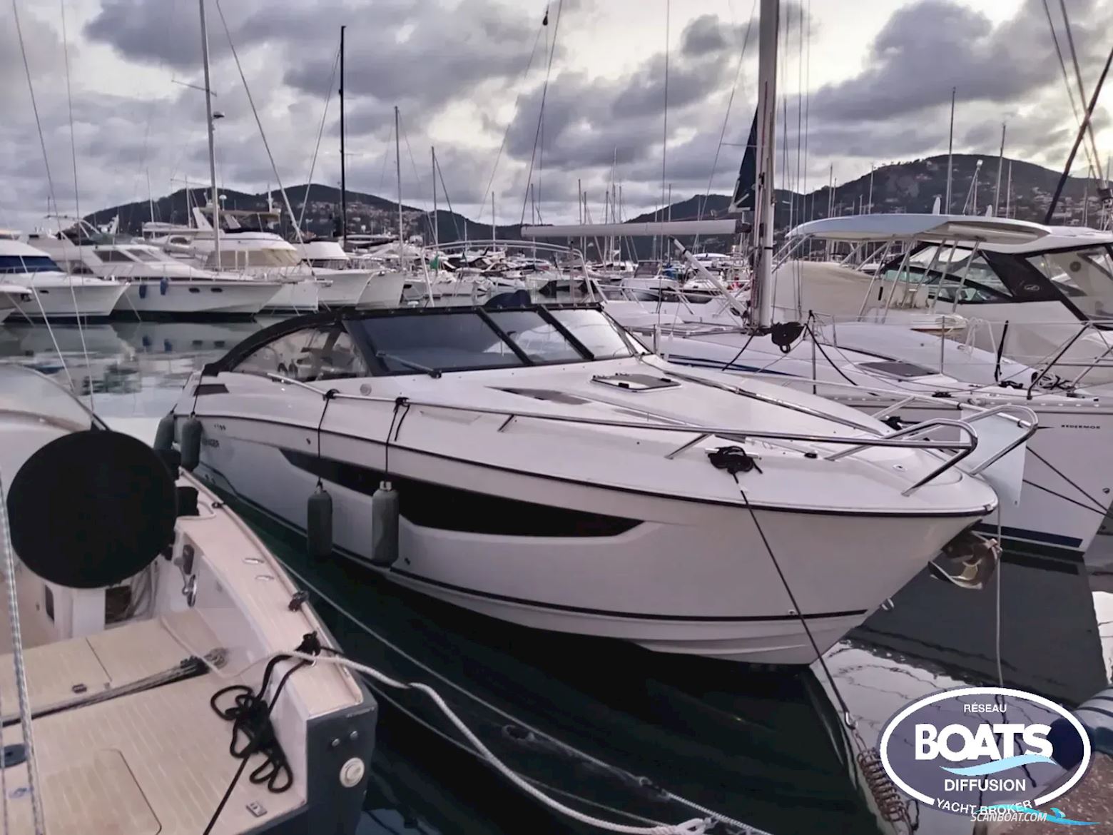 Parker 850 Voyager Motorboat 2021, with Suzuki engine, France