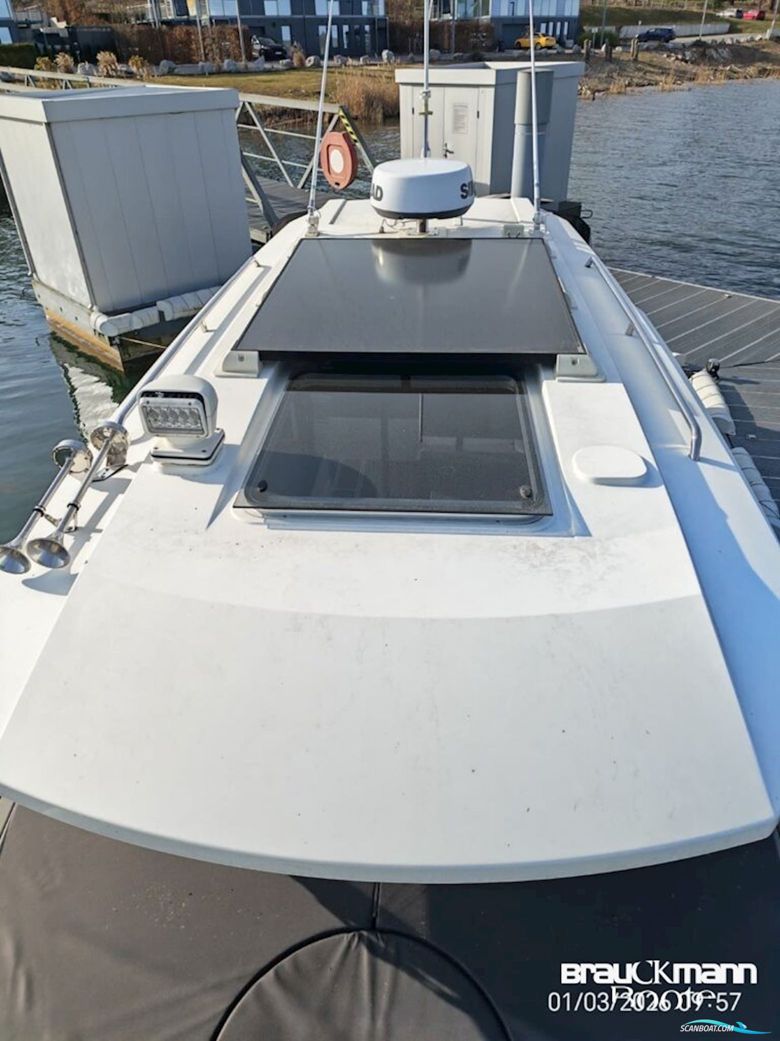 Parker Marine 790 Explorer