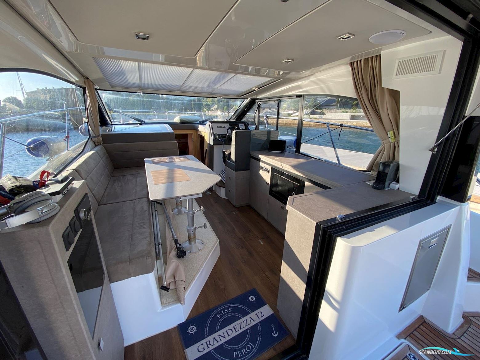 Parker MONACO 110 - 2X 300 PS