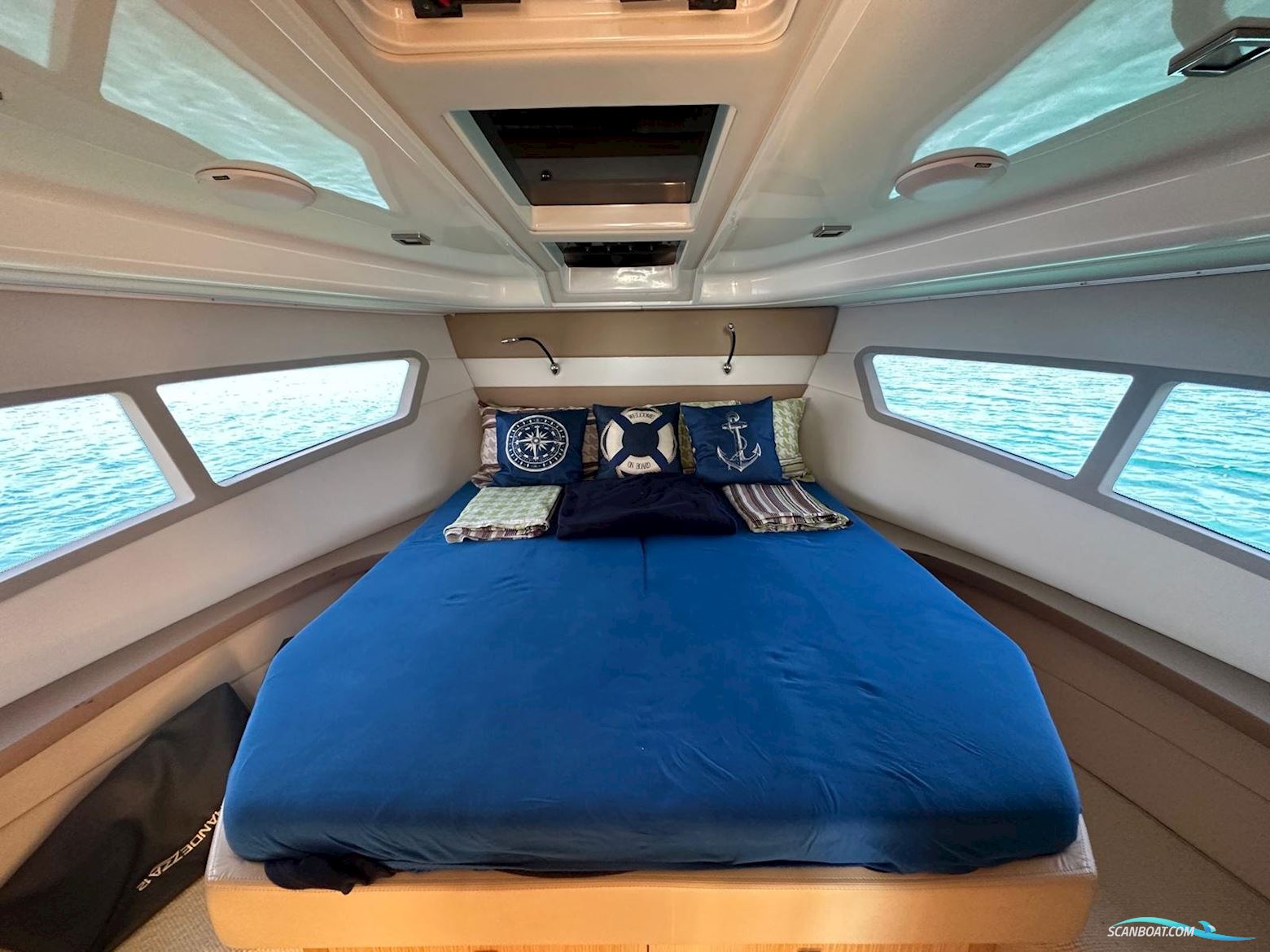 Parker MONACO 110 - 2X 300 PS