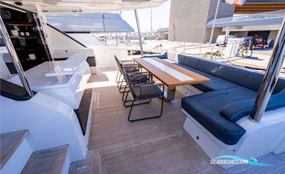 Pearl Yachts 95 Motorboat 2020, with Caterpillar, C-32 1925 CV engine, Switzerland