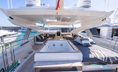 Pearl Yachts 95 Motorboat 2020, with Caterpillar, C-32 1925 CV engine, Switzerland