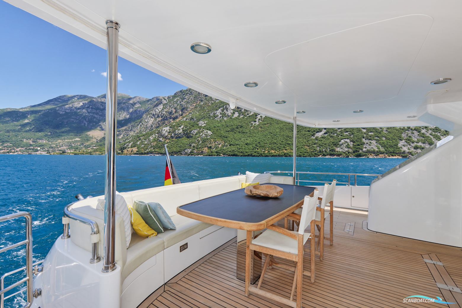 Peer Gynt Big Rubber Duck